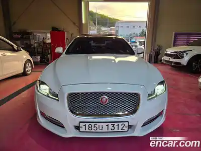 Jaguar XJ 2017 3.0 гидро, миниатюра 3