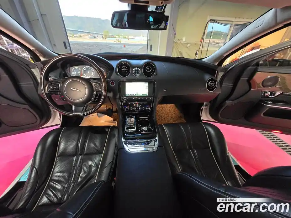 Jaguar XJ 2017 3.0 гидро, фото 7