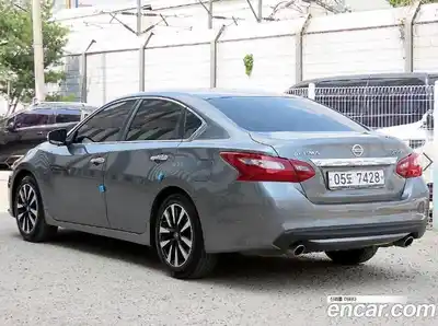 Nissan Altima 2018 2.5 гидро в Москве № 2134400, миниатюра 3