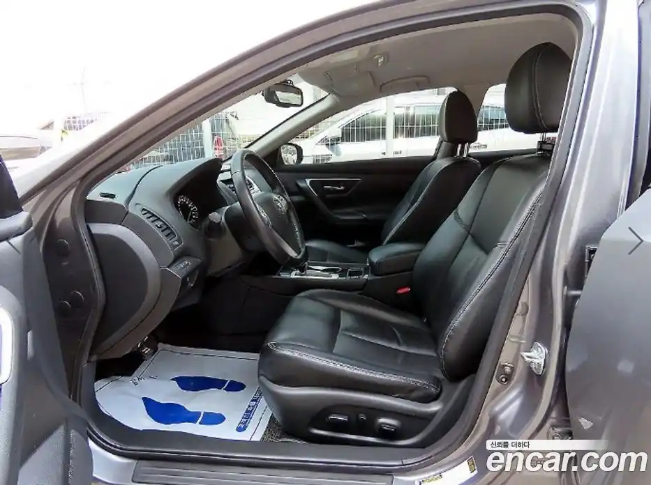 Nissan Altima 2018 2.5 гидро в Москве № 2134400, фото 5