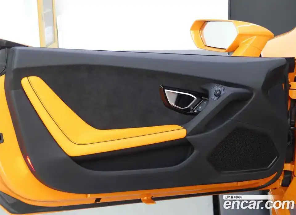 Lamborghini Huracan 2023 5.2 гидро, фото 11