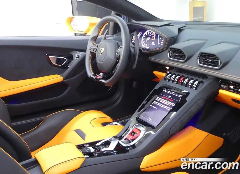 Lamborghini Huracan 2023 5.2 гидро, фото 12