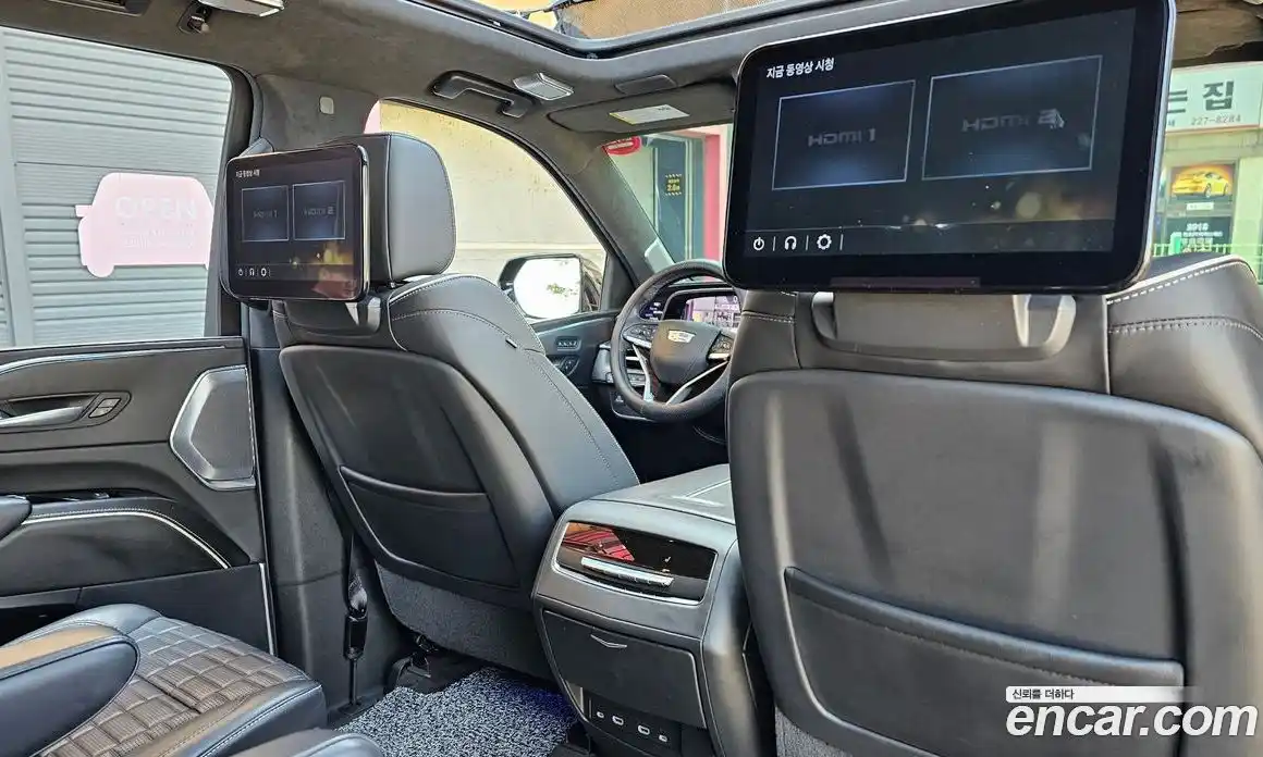 Cadillac Escalade 2022 6.2 гидро, фото 18