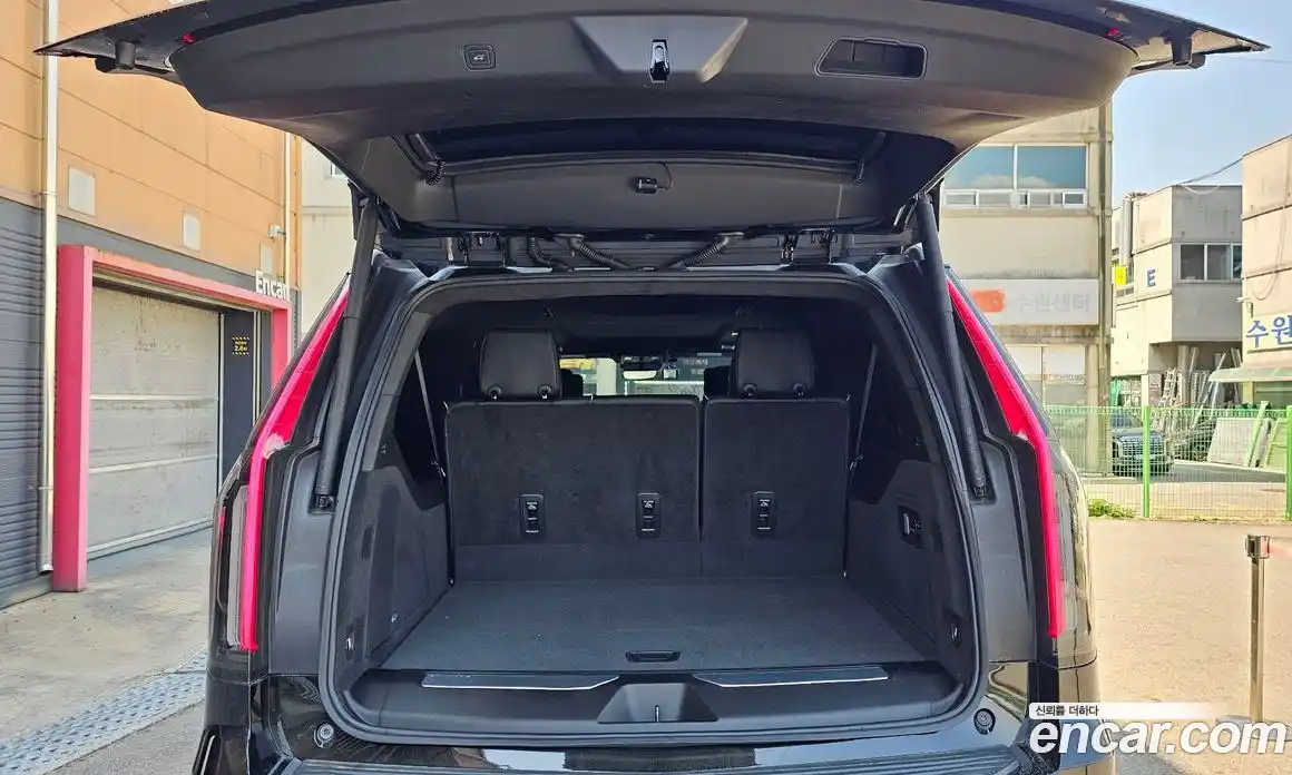 Cadillac Escalade 2022 6.2 гидро, фото 20