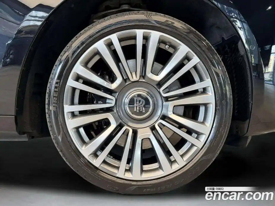 Rolls-Royce Ghost 2023 6.7 гидро, фото 5