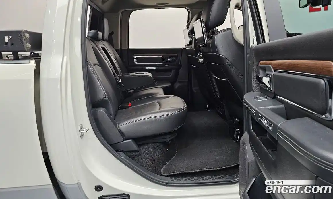 Dodge Ram Pick Up 2017 5.7 гидро, фото 17