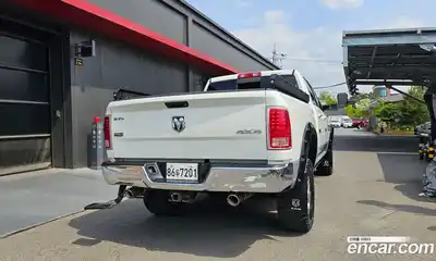 Dodge Ram Pick Up 2017 5.7 гидро, миниатюра 4