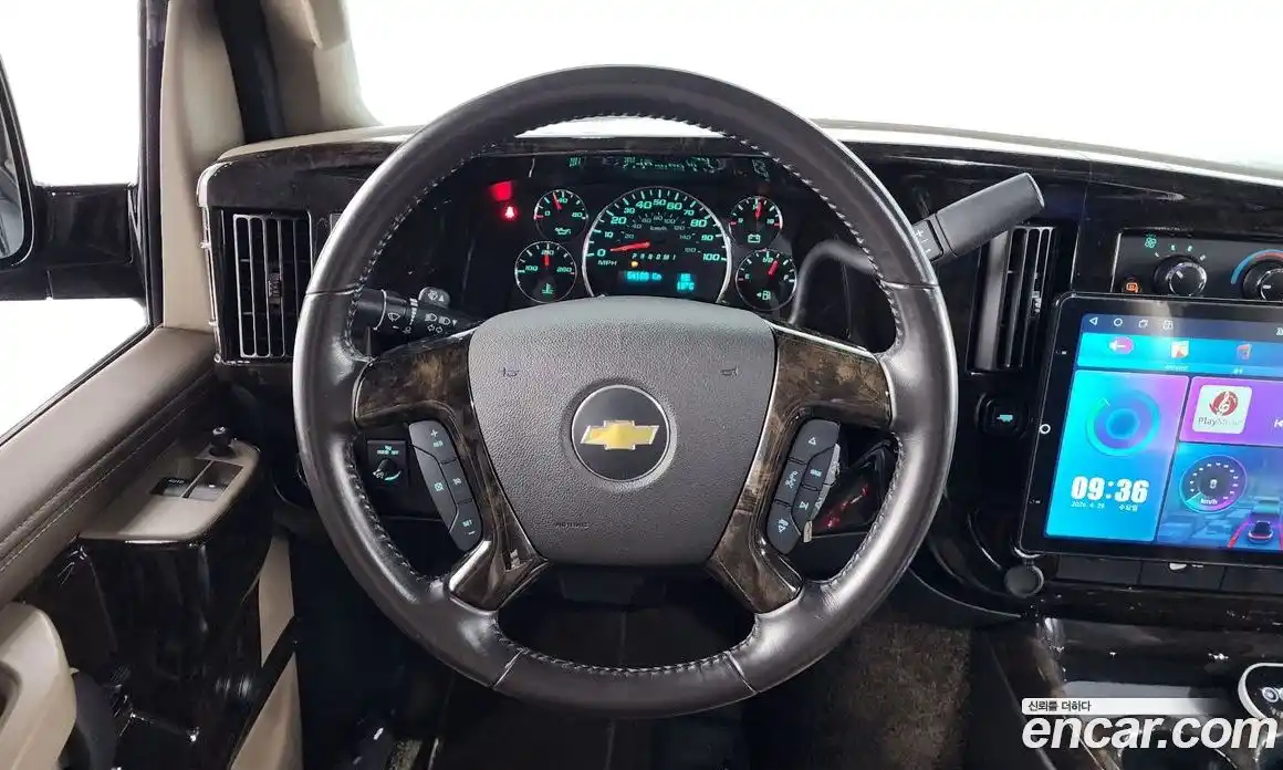 Chevrolet Express Van 2018 6.0 гидро в Москве, фото 18