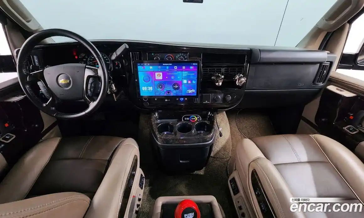 Chevrolet Express Van 2018 6.0 гидро в Москве, фото 10