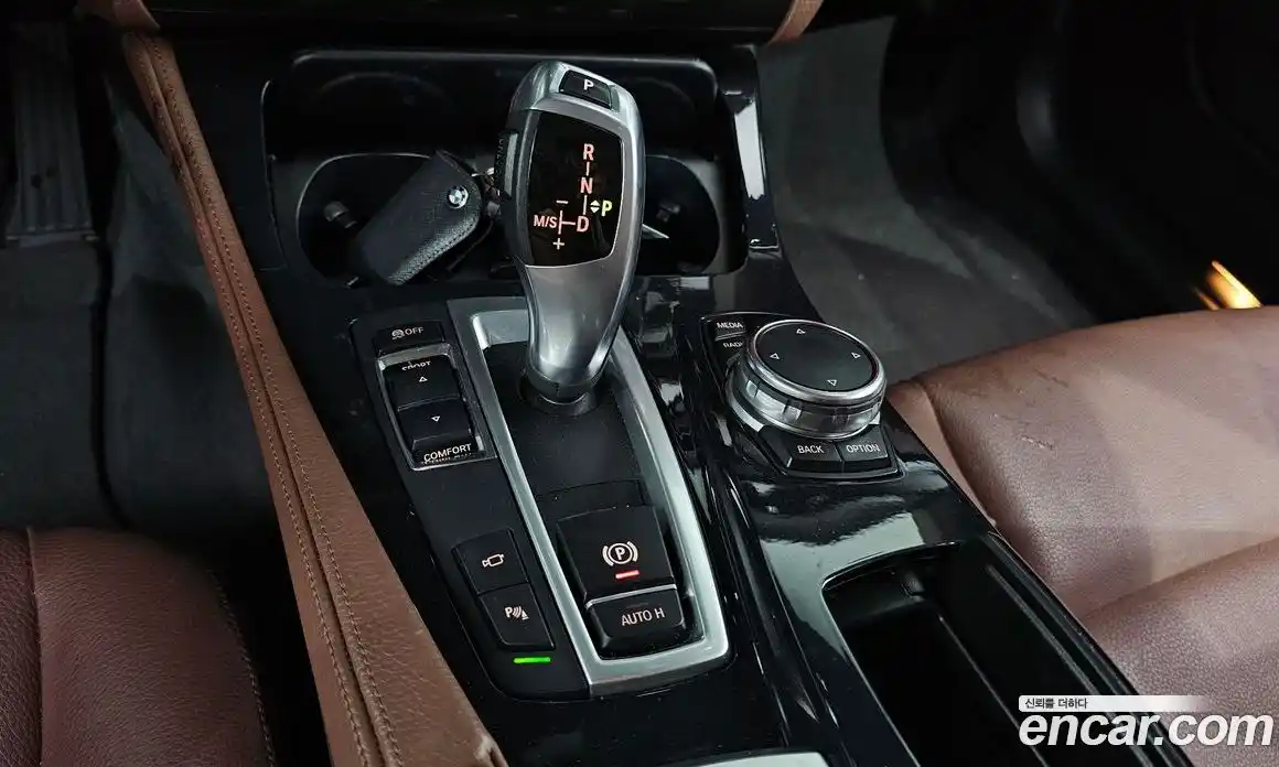 BMW 5-Series 2016 2.0 гидро в Москве, фото 9