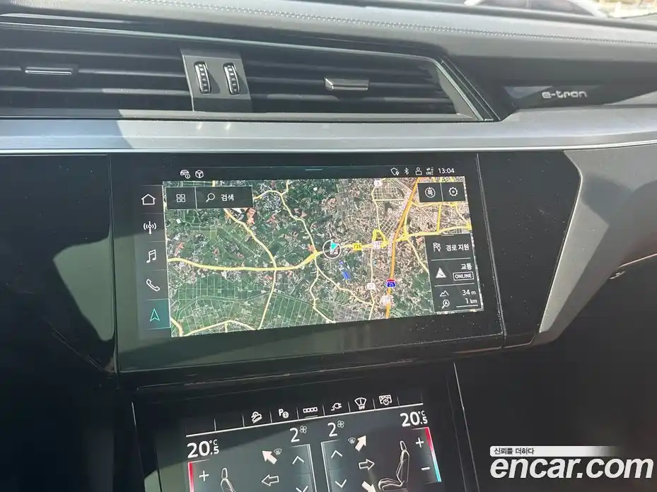 Audi Q8 e-tron 2024 гидро в Москве, фото 15