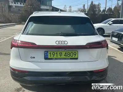 Audi Q8 e-tron 2024 гидро в Москве, миниатюра 4