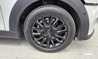 Mini Cooper 2024 1.5 гидро в Москве № 231379, миниатюра 5