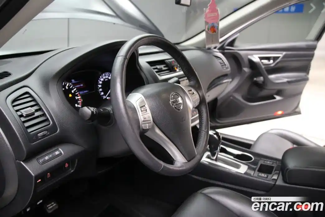 Nissan Altima 2017 2.5 гидро в Москве № 244703, фото 11