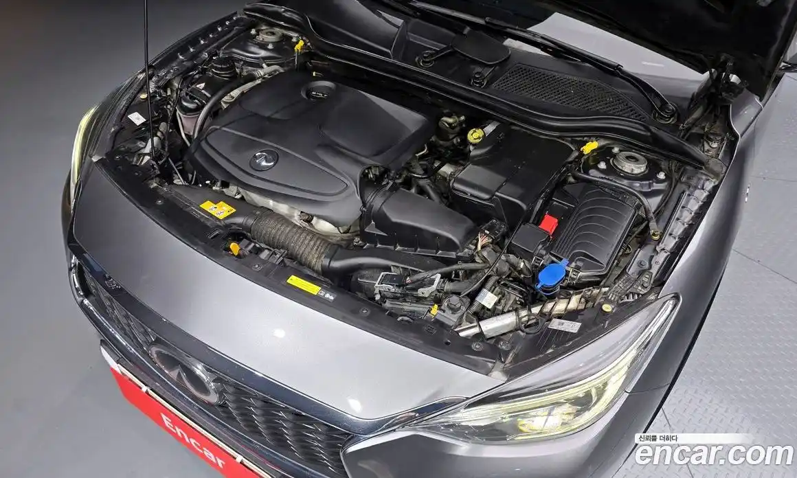 Infiniti Q30 2019 2.0 гидро в Москве № 256152, фото 6