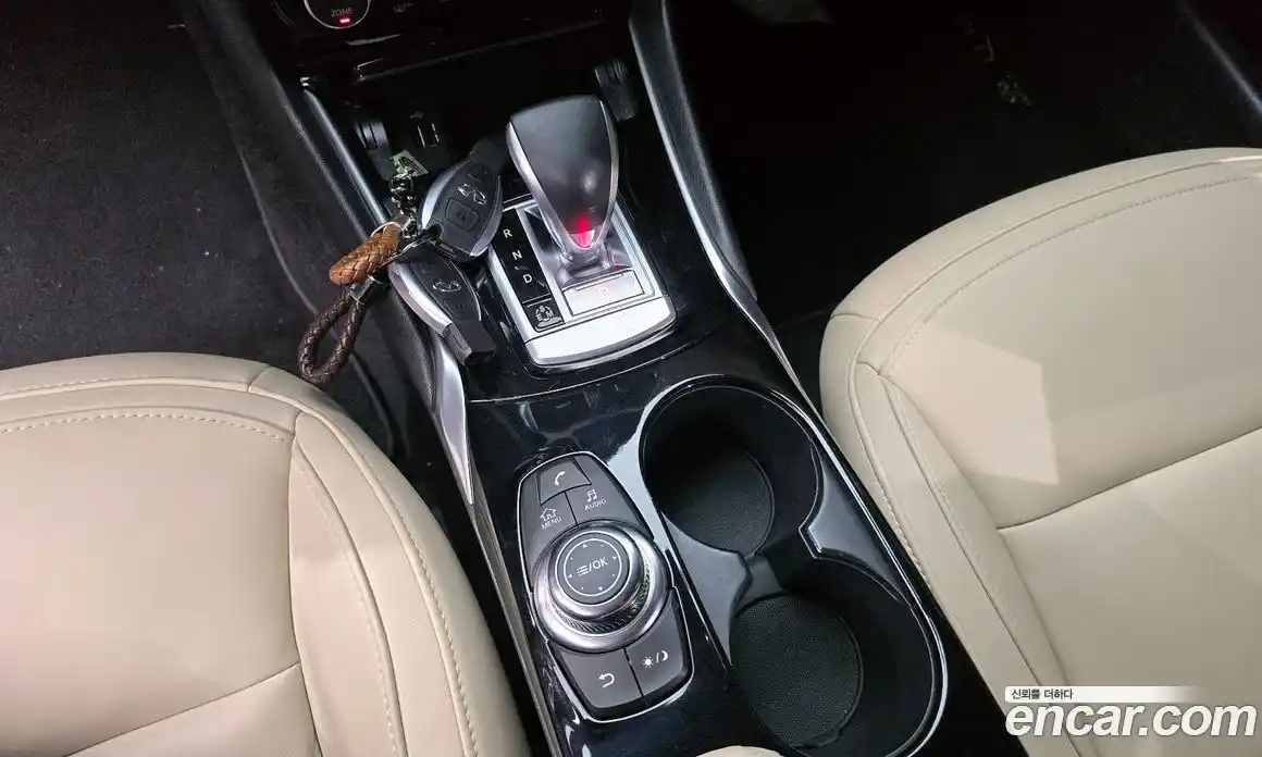 Infiniti Q30 2019 2.0 гидро в Москве № 256152, фото 9
