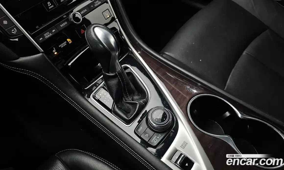 Infiniti Q50 2014 2.1 гидро в Москве № 313716, фото 9