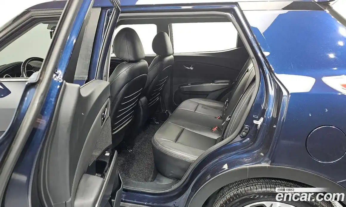 SsangYong TIBOLI 2017 1.6 гидро в Москве № 33103, фото 11