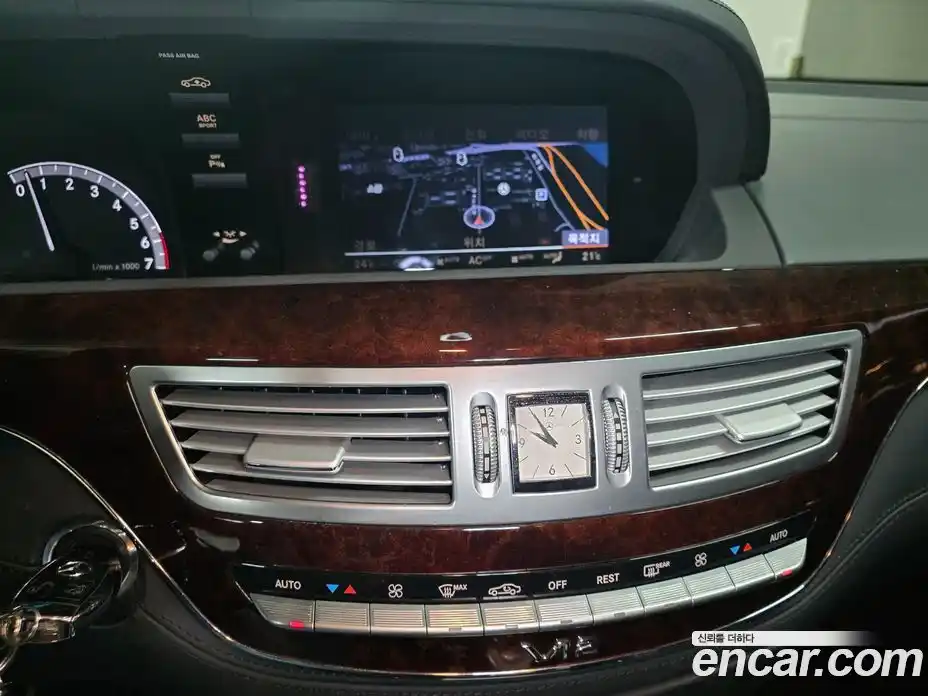 Mercedes-Benz S-Class 2010 5.5 гидро в Москве № 1006209, фото 9