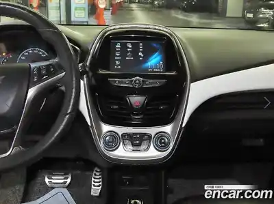 Chevrolet Spark 2015 1.0 вариатор в Москве № 1542663, миниатюра 11