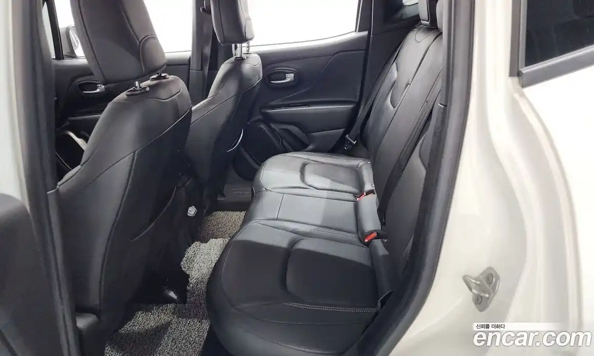 Jeep Renegade 2021 2.4 гидро в Москве № 1623810, фото 11