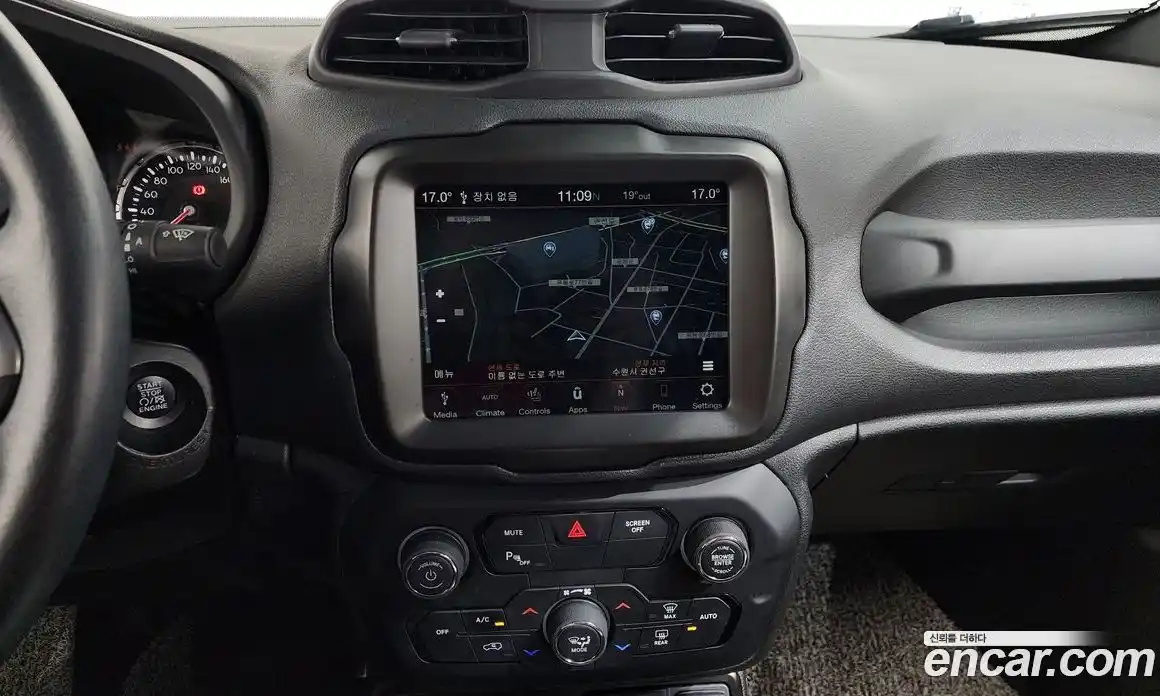 Jeep Renegade 2021 2.4 гидро в Москве № 1623810, фото 13