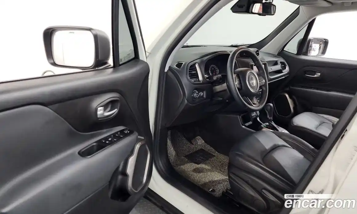 Jeep Renegade 2021 2.4 гидро в Москве № 1623810, фото 10