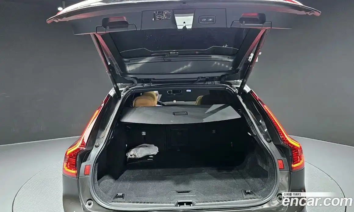 Volvo V90 2021 2.0 гидро в Москве, фото 20