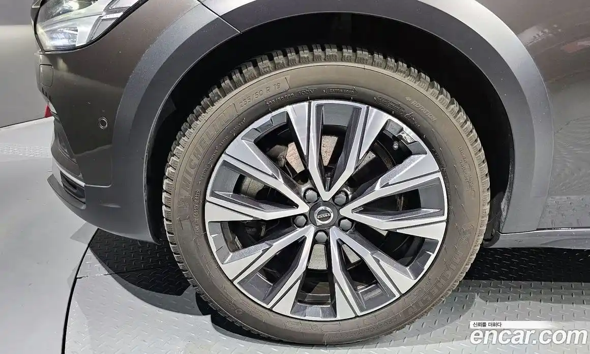 Volvo V90 2021 2.0 гидро в Москве, фото 5