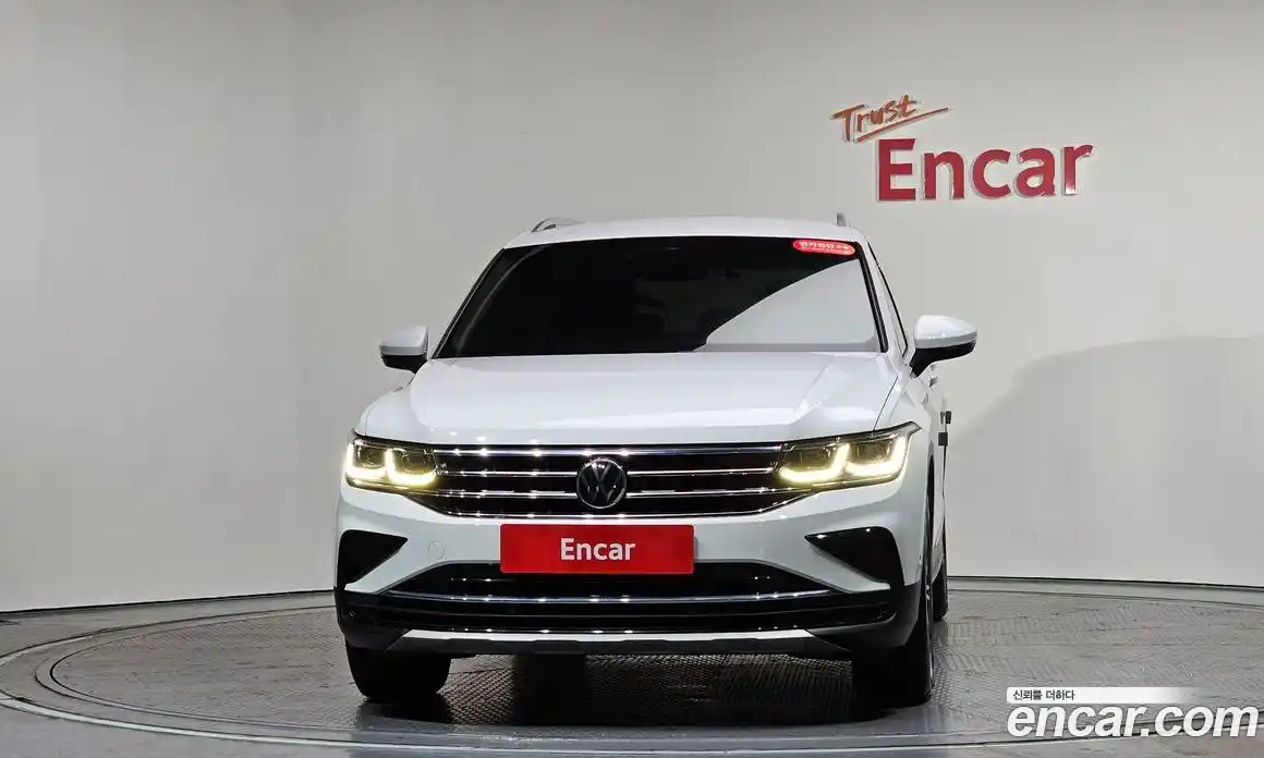 Volkswagen Tiguan 2021 2.0 гидро в Москве № 168849, фото 3