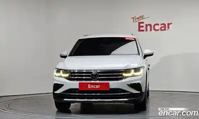 Volkswagen Tiguan 2021 2.0 гидро в Москве № 168849, миниатюра 3