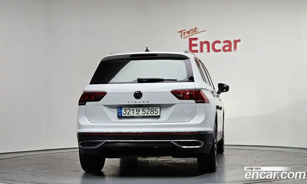 Volkswagen Tiguan 2021 2.0 гидро в Москве № 168849, фото 4