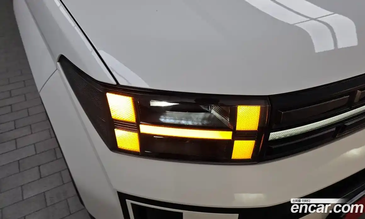Hyundai Santa Fe 2023 2.5 гидро в Москве № 1904051, фото 8