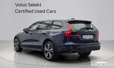 Volvo V60 2021 2.0 гидро в Москве, миниатюра 4