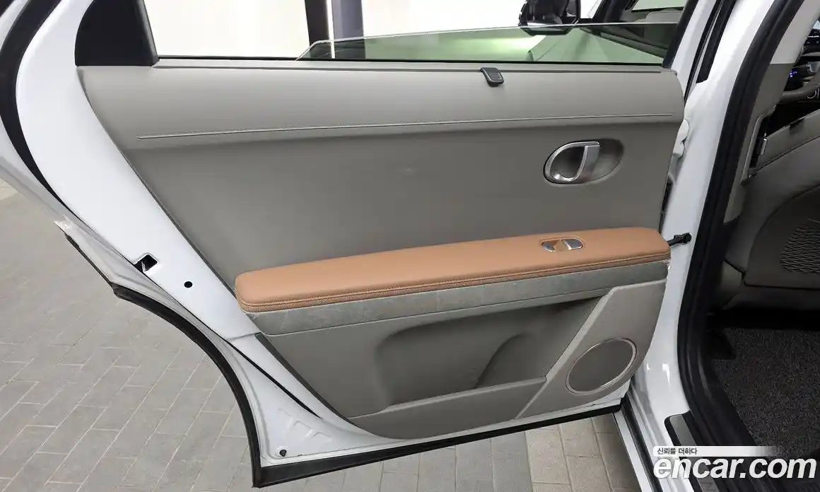 Hyundai Ioniq 5 2022 0.1 гидро в Москве, фото 15