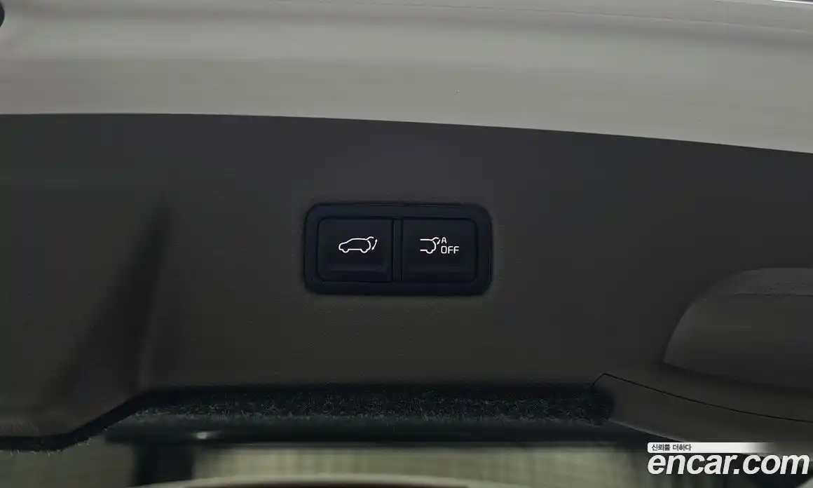 Kia Canival 2023 3.5 гидро в Москве, фото 16