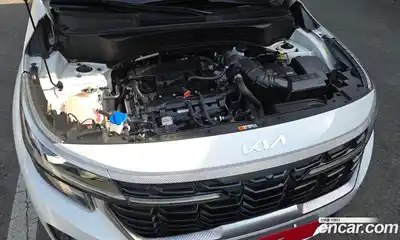 Kia Seltos 2023 1.6 гидро в Москве, миниатюра 6