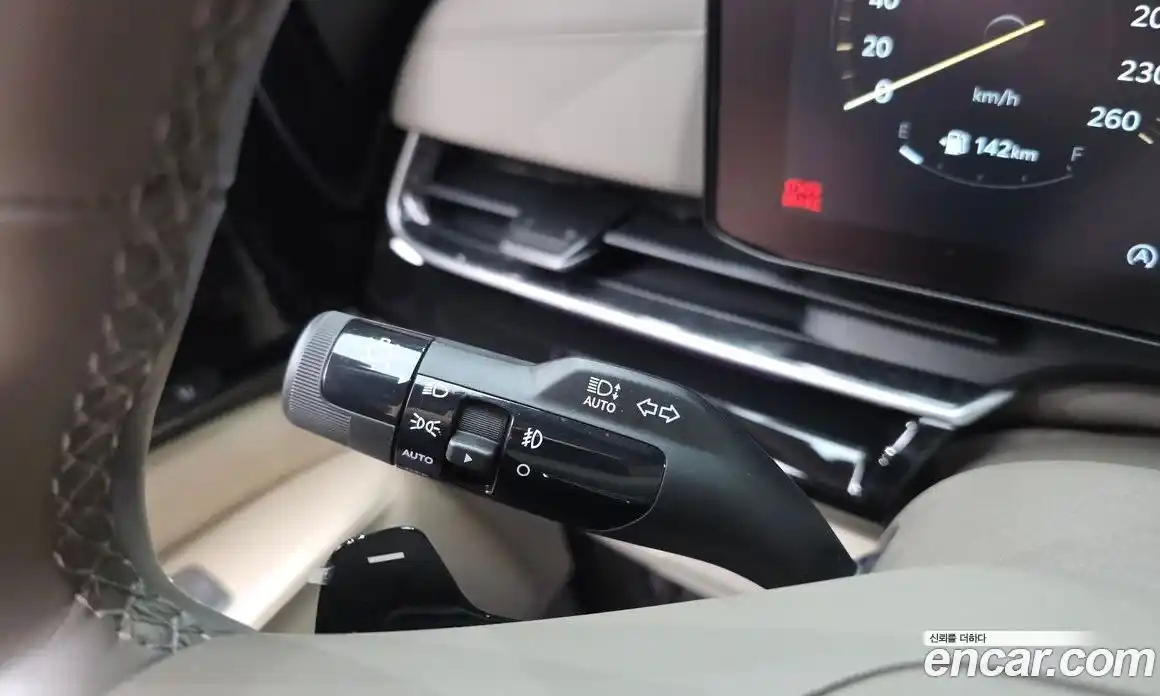 Kia Canival 2025 2.2 гидро в Москве, фото 27