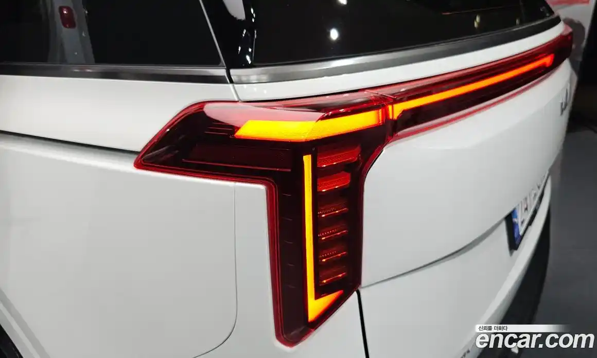 Kia Canival 2025 2.2 гидро в Москве, фото 9