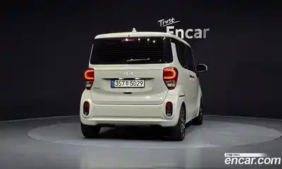 Kia Ray 2022 1.0 гидро в Москве № 2124864, миниатюра 4