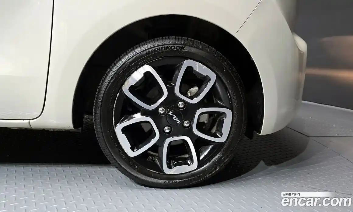Kia Ray 2022 1.0 гидро в Москве № 2124864, фото 7