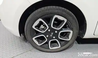 Kia Ray 2021 1.0 гидро в Москве № 2124951, миниатюра 5