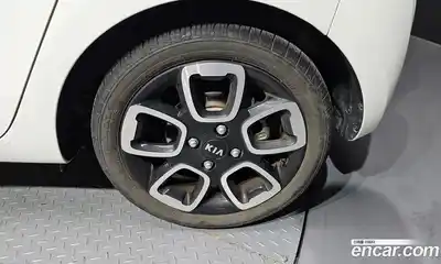 Kia Ray 2021 1.0 гидро в Москве № 2124951, миниатюра 7