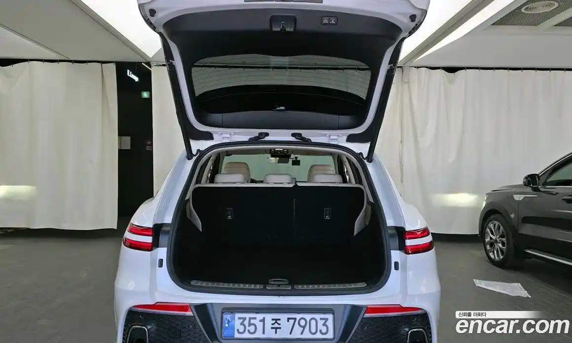 Genesis GV70 2021 2.5 гидро в Москве № 2125535, фото 20
