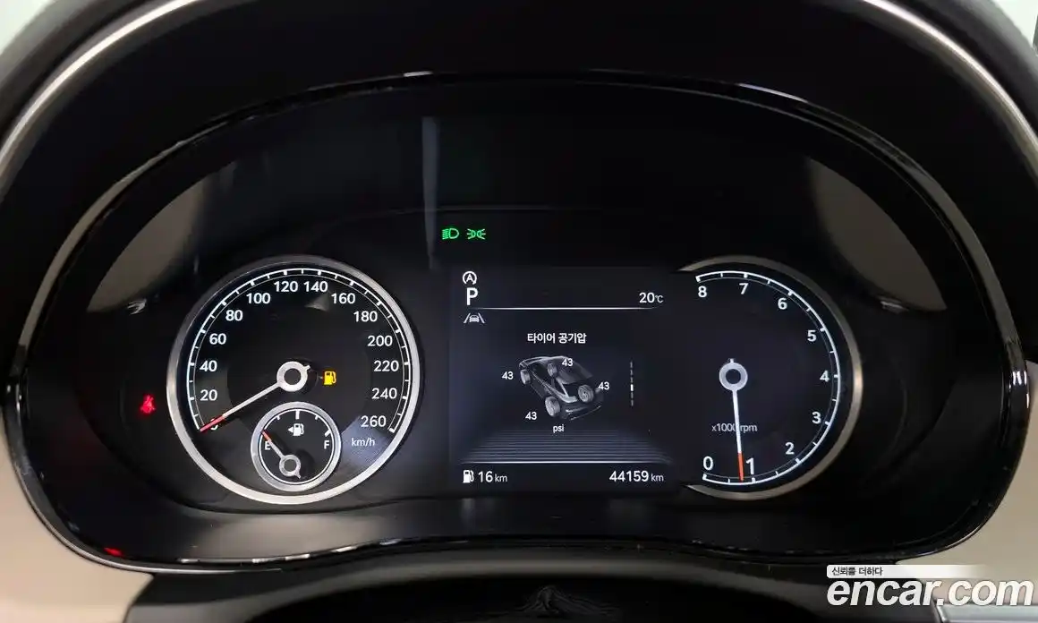 Genesis GV70 2021 2.5 гидро в Москве № 2125535, фото 8