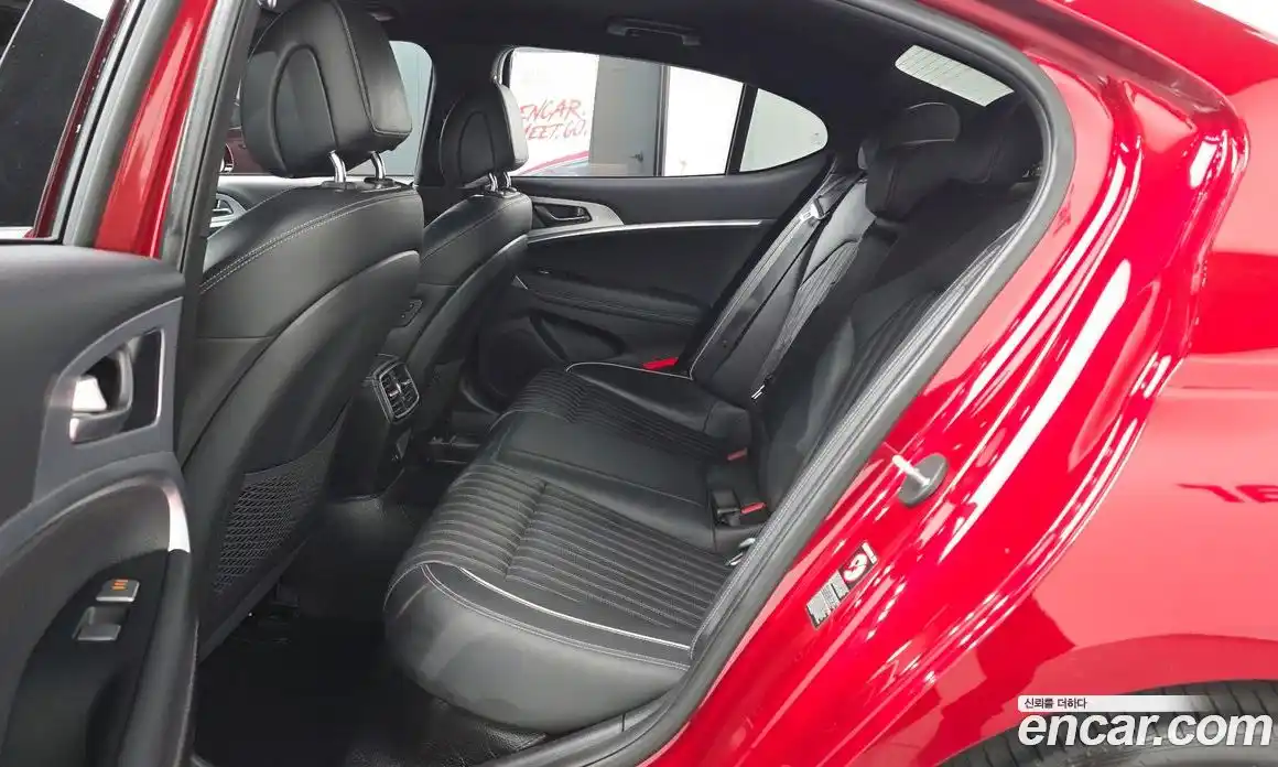 Genesis G70 2019 2.0 гидро в Москве, фото 18