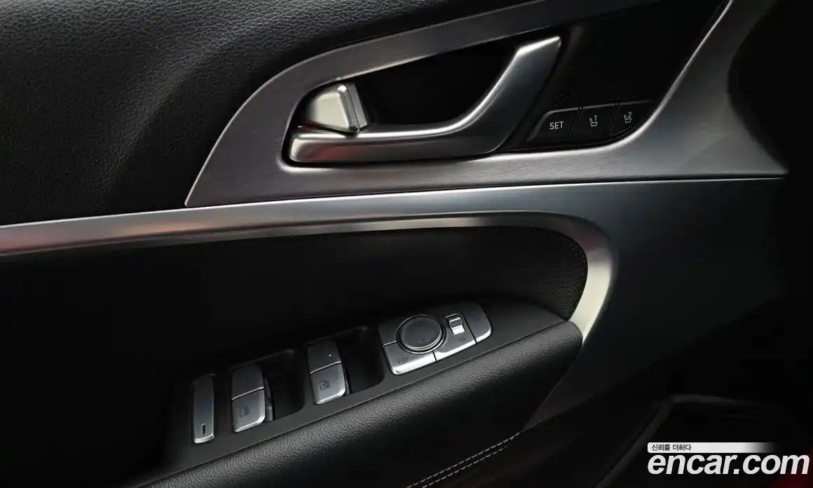 Genesis G70 2019 2.0 гидро в Москве, фото 25