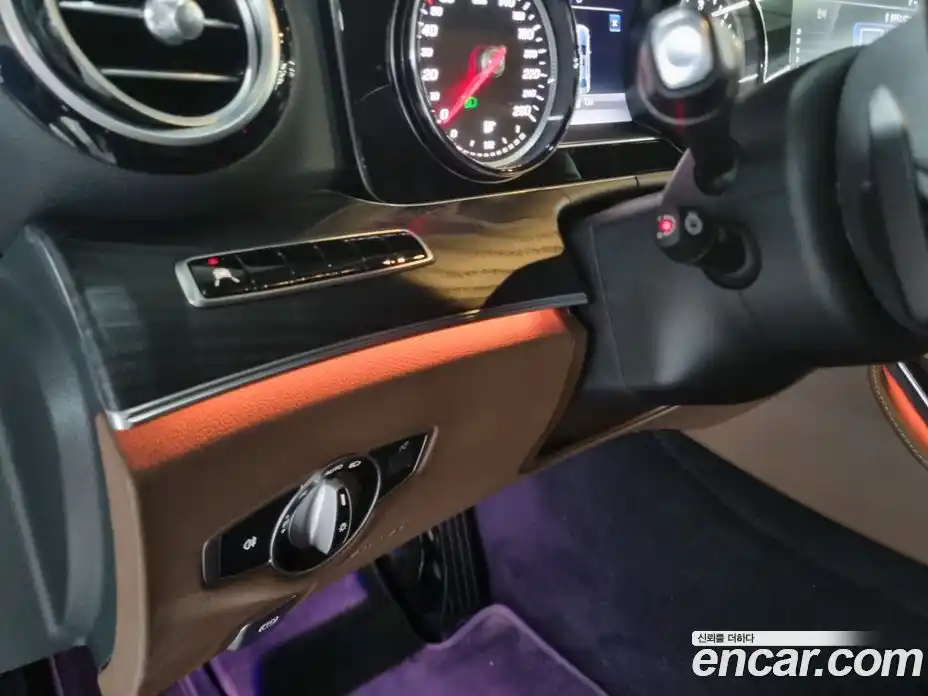 Mercedes-Benz E-Class 2020 1.9 гидро в Москве № 2125676, фото 12