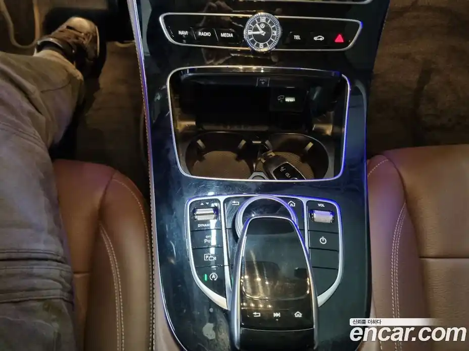 Mercedes-Benz E-Class 2020 1.9 гидро в Москве № 2125676, фото 16