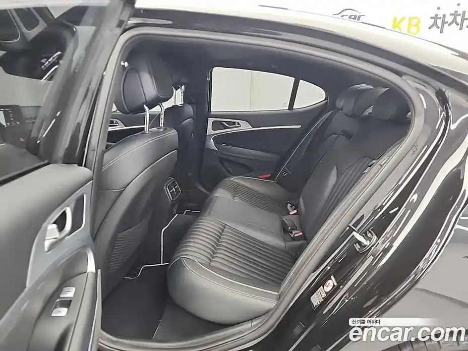 Genesis G70 2018 2.0 гидро в Москве, фото 12